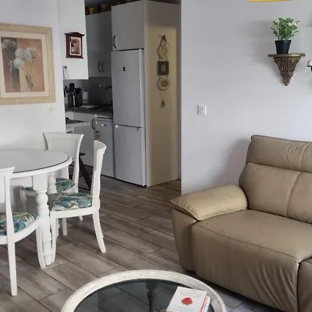 Apto Superconfortable En Апартаменти