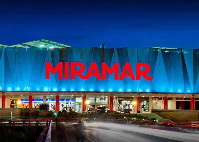 Апартаменти Apto Superconfortable En Фуенхірола